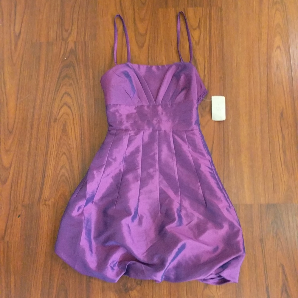 Forever 21 NWT Cocktail Dress Spaghetti Strap mini dress Size S